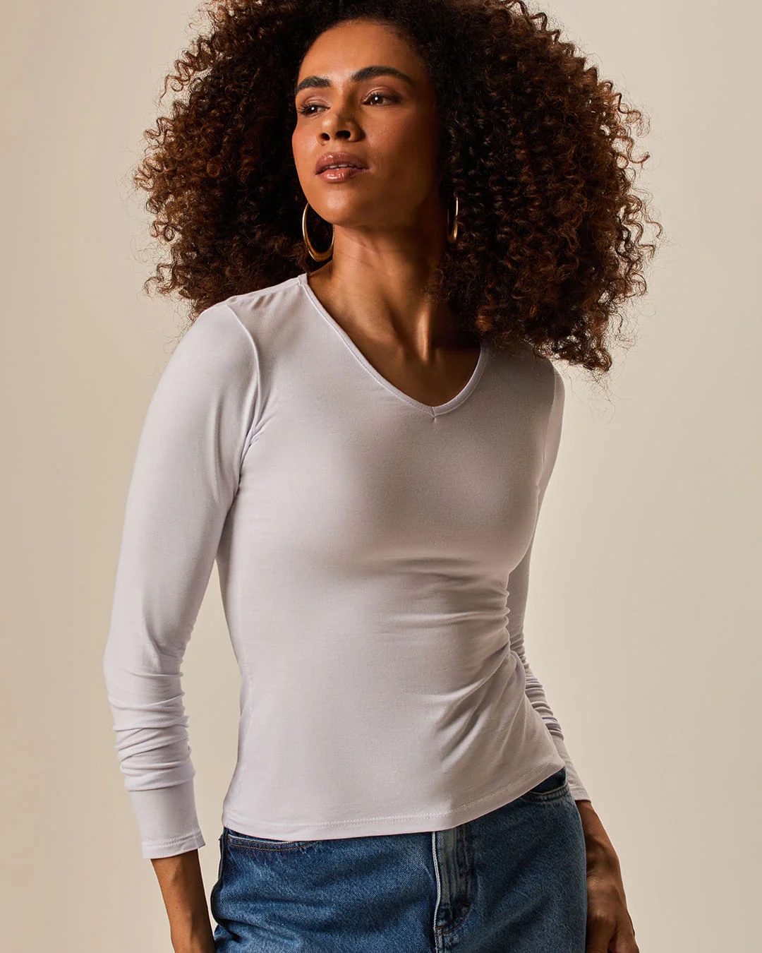 Blusa Básica Feminina Gola V Manga Longa Em Viscose Stretch