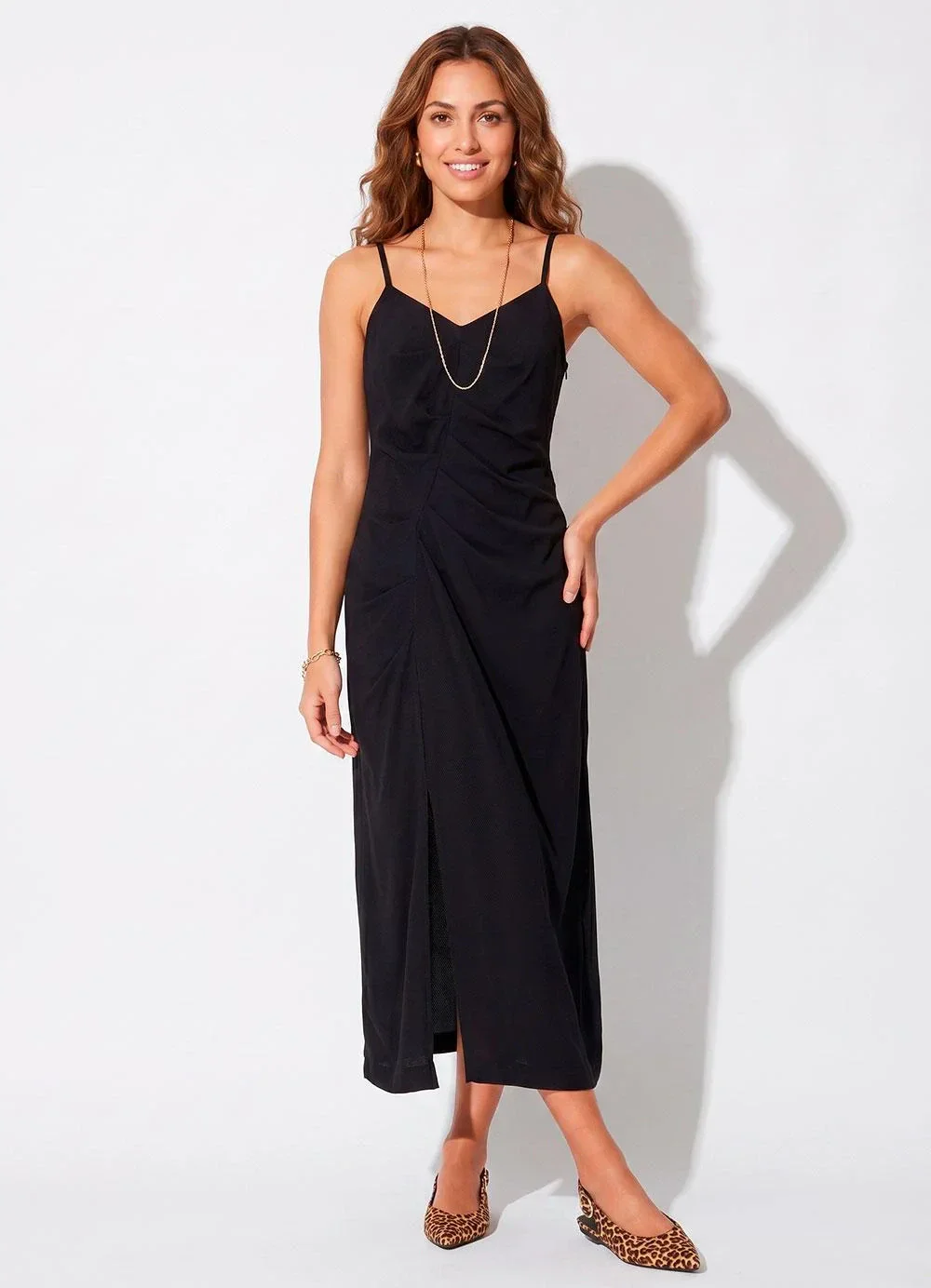 Quintess - Vestido Preto em Viscose Plana