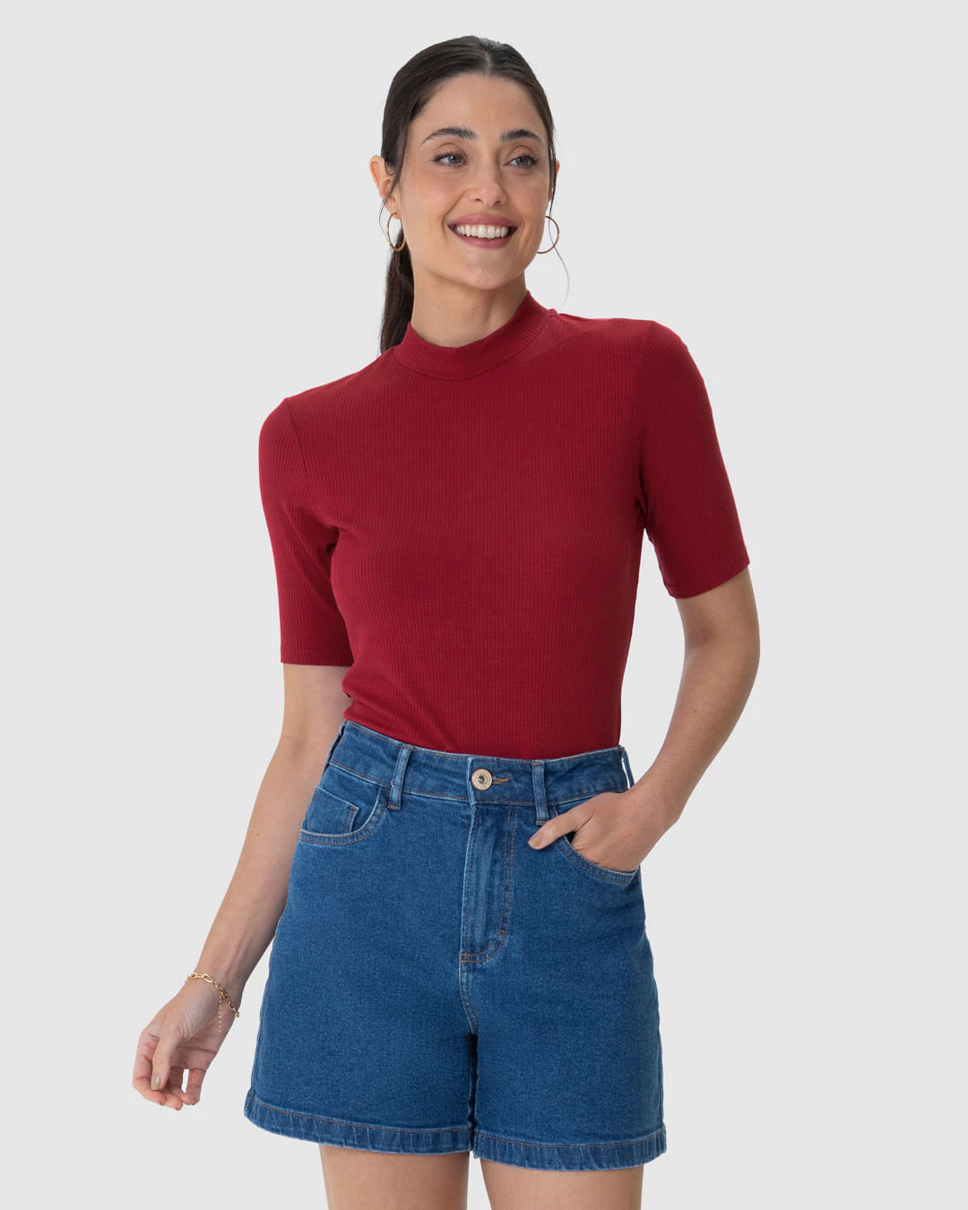 Blusa Básica Feminina Gola Alta Em Canelado De Viscose