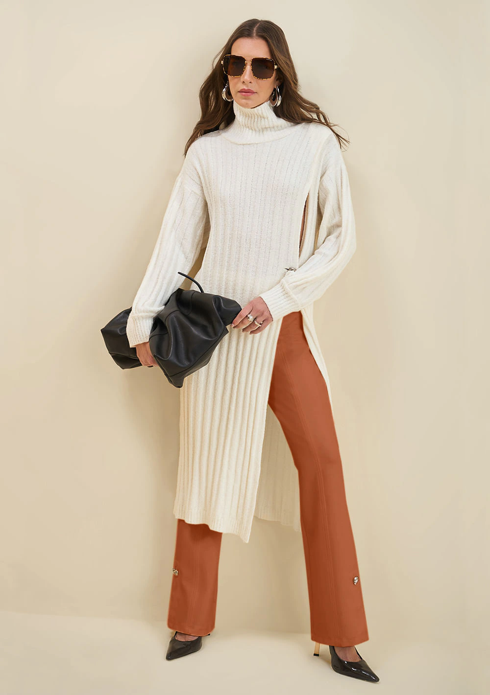 Calça Morena Rosa Boot Cut Alta Bege Claro