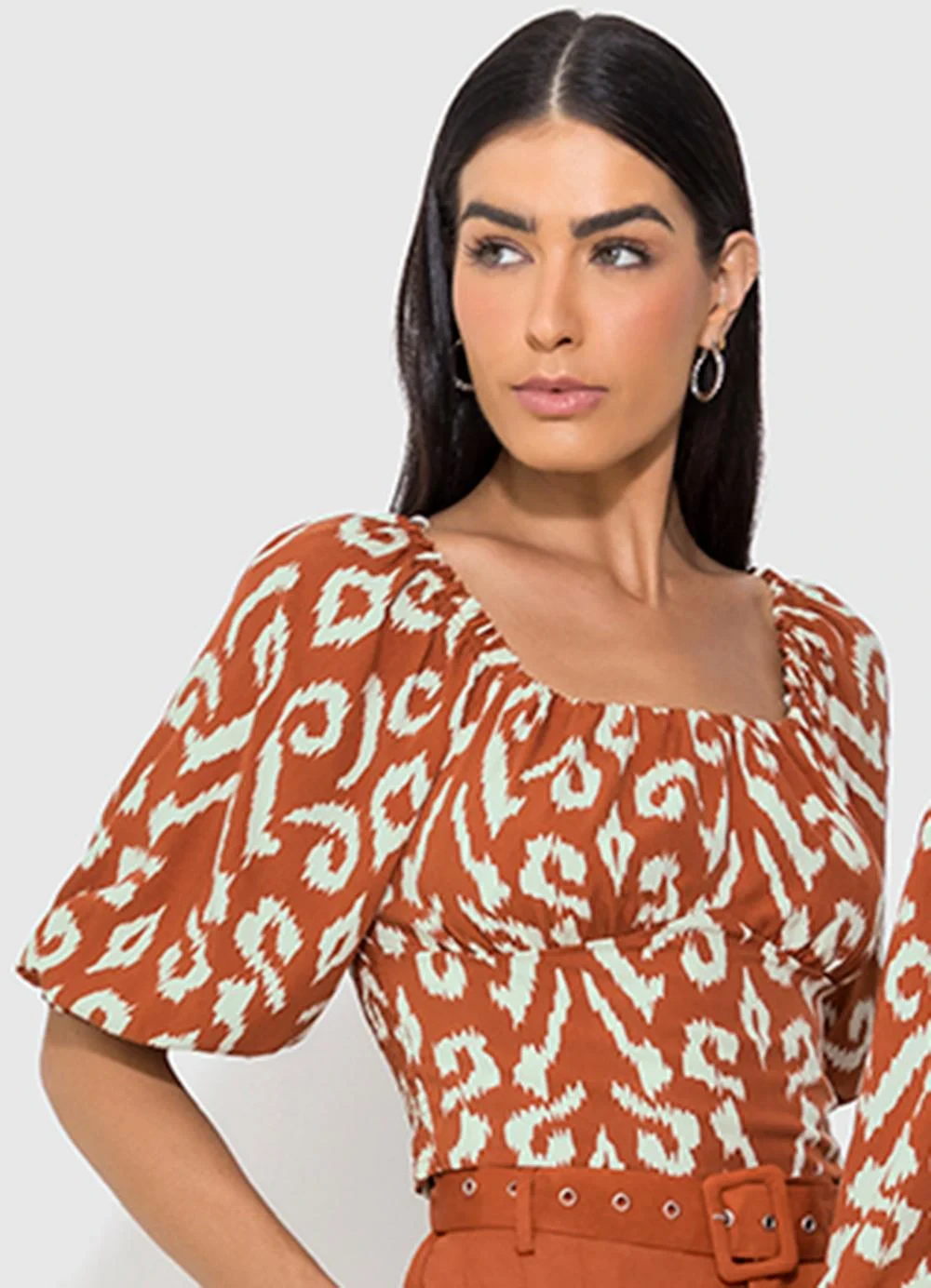 Enfim - Blusa Terracota Ciganinha Animal Print