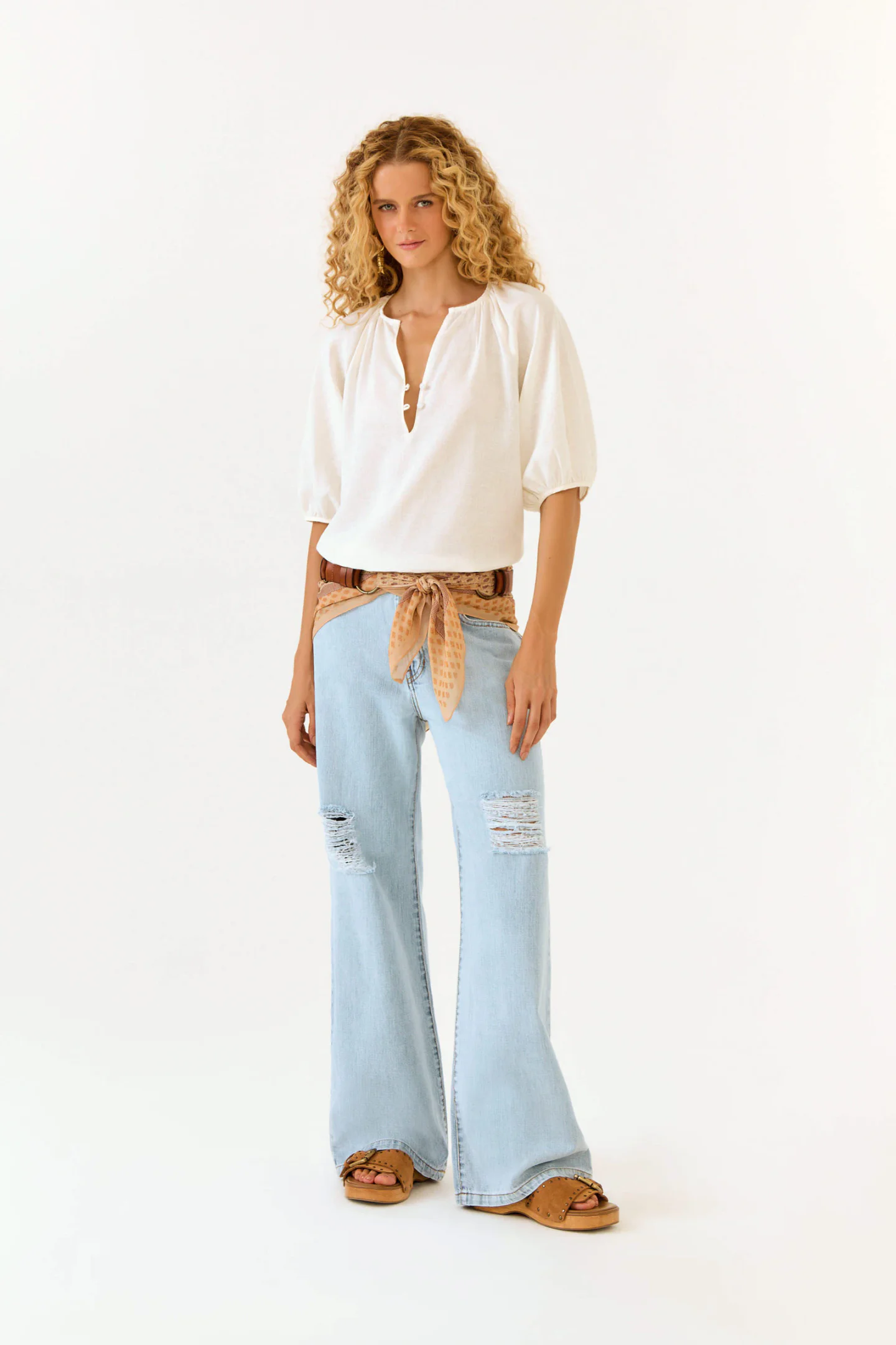Calça Jeans Cintura Media Rasgos