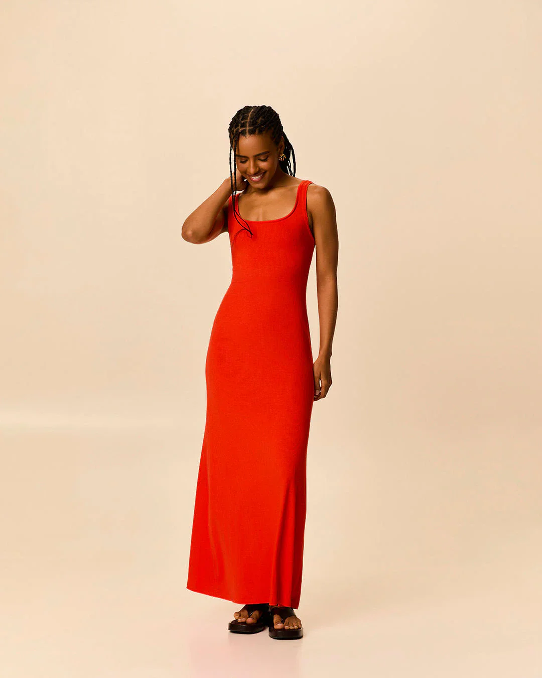 Vestido Longo Feminino Decote U Sem Manga Em Malha Viscose Canelada