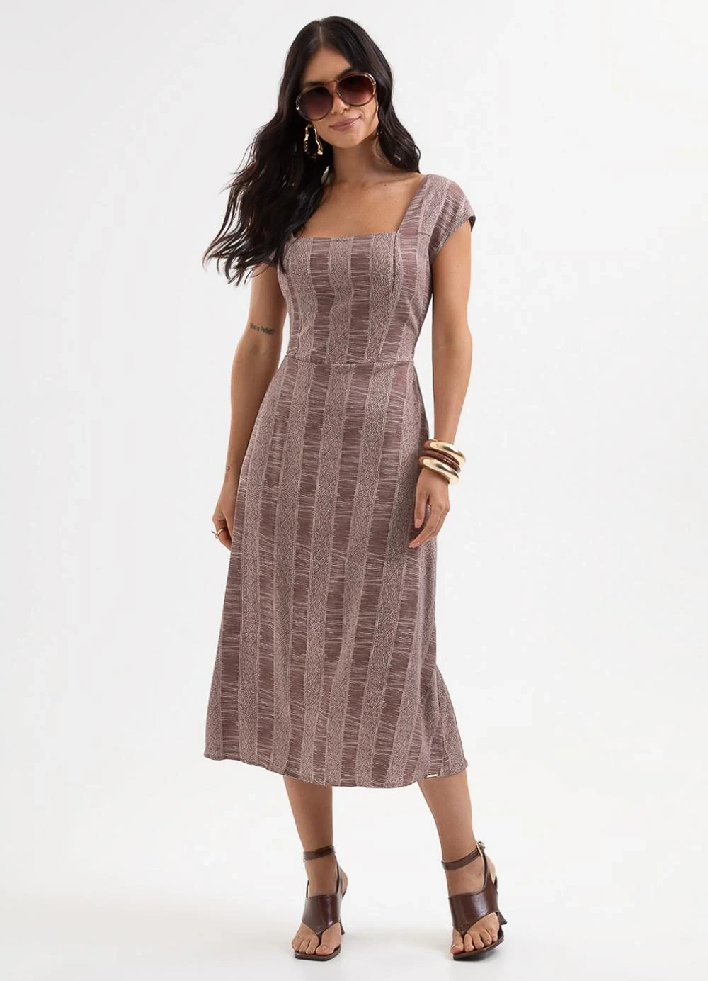 Cativa - Vestido Midi em Viscose Marrom