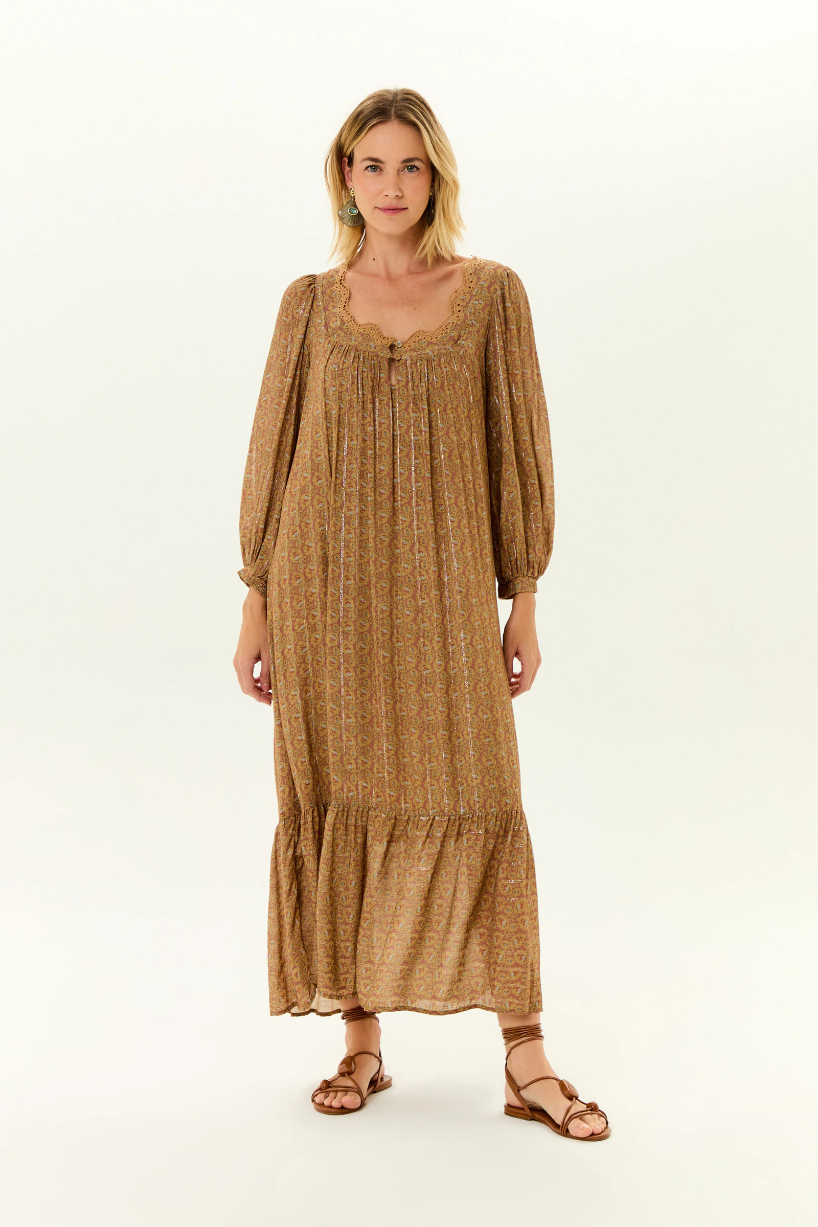 Vestido Decote Festone Estampa Leaf