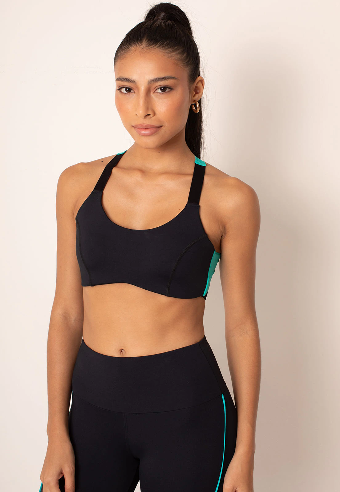 Top Tech Fitness Bicolor Nadador com Vazado Bojo Fixo