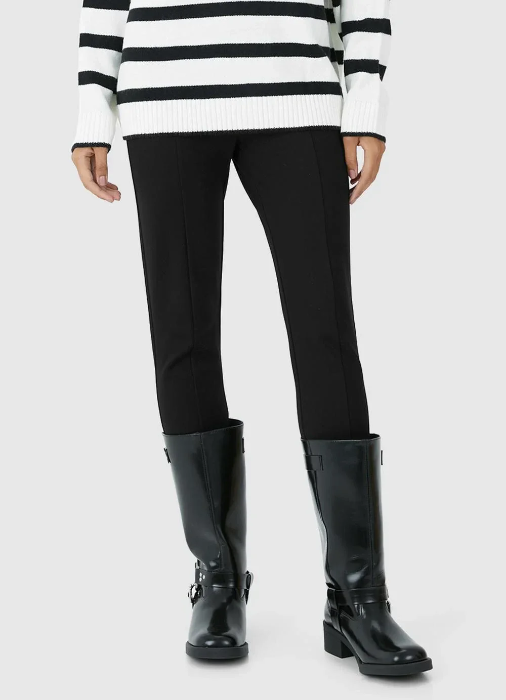 Malwee - Calça Legging em Malha Preto