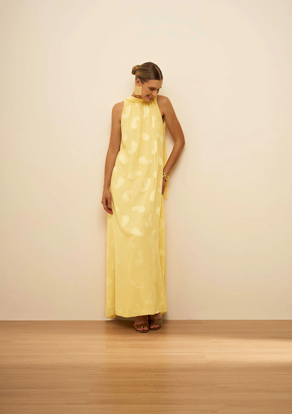 Vestido Solto Fulgor Amarelo