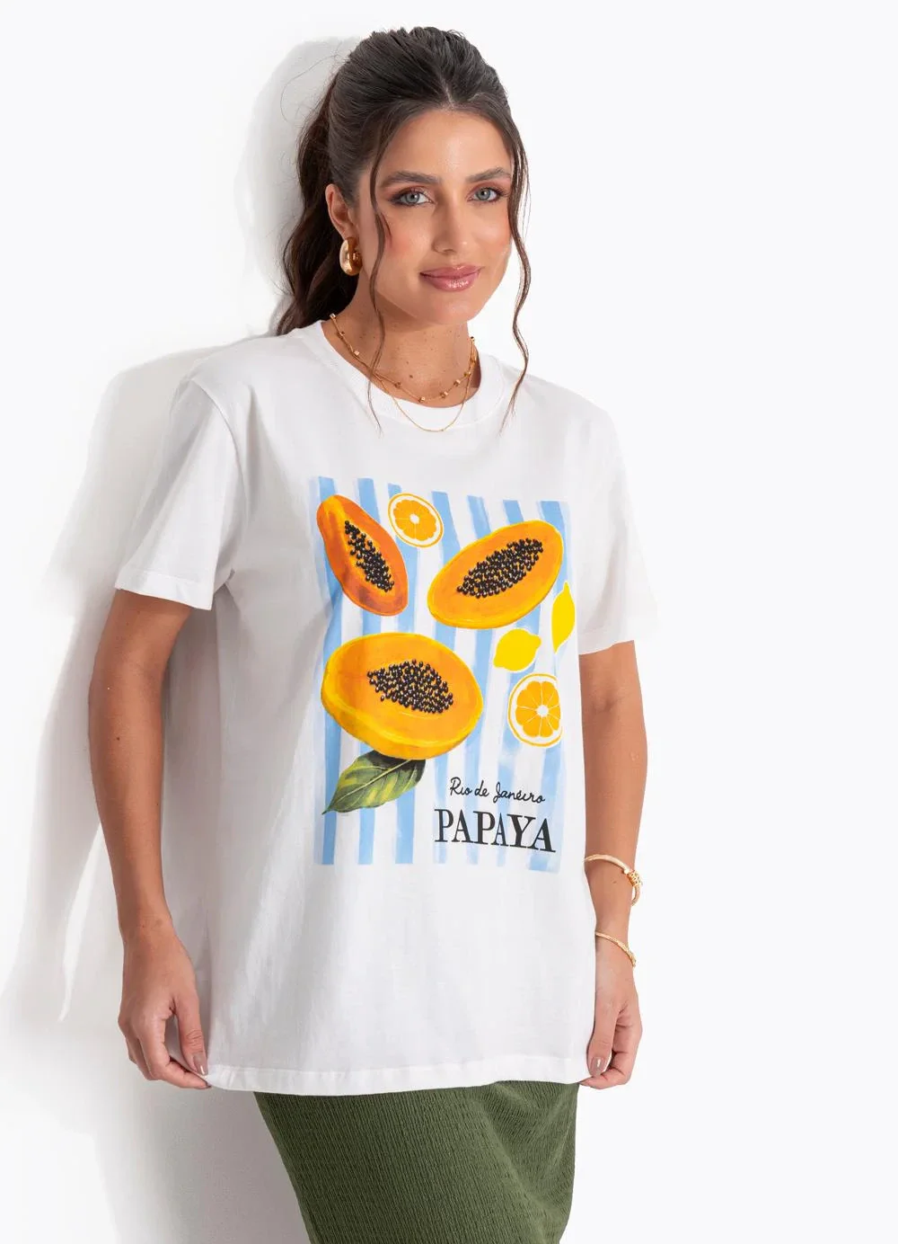 Quintess - T-Shirt Off White em Malha de Algodão