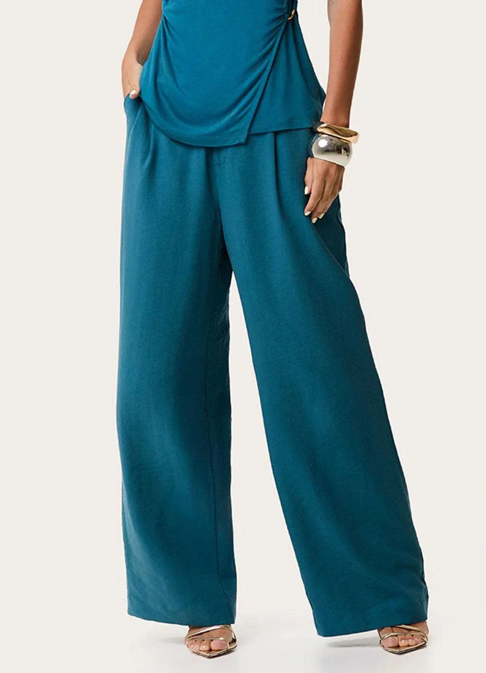 Enfim - Calça Alfaiataria com Pregas Azul Turquesa