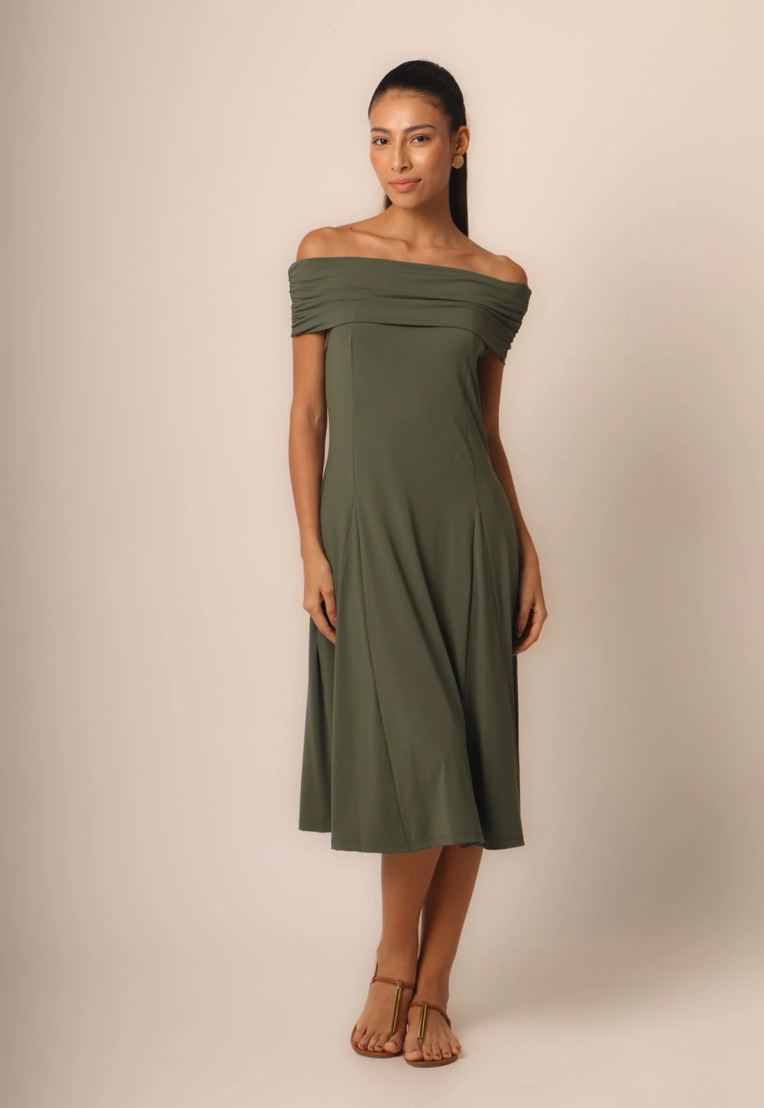 Vestido Midi Fluxy Ombro a Ombro