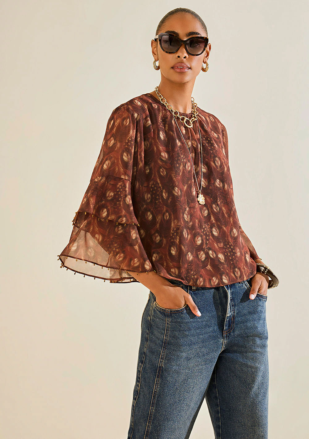 Blusa Morena Rosa Solta Decote Careca Manga Longa Padrão Marrom