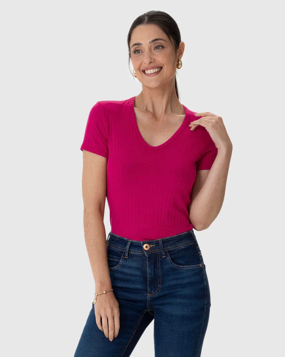 Blusa Básica Feminina Justa Decote V Em Malha Canelada De Viscose