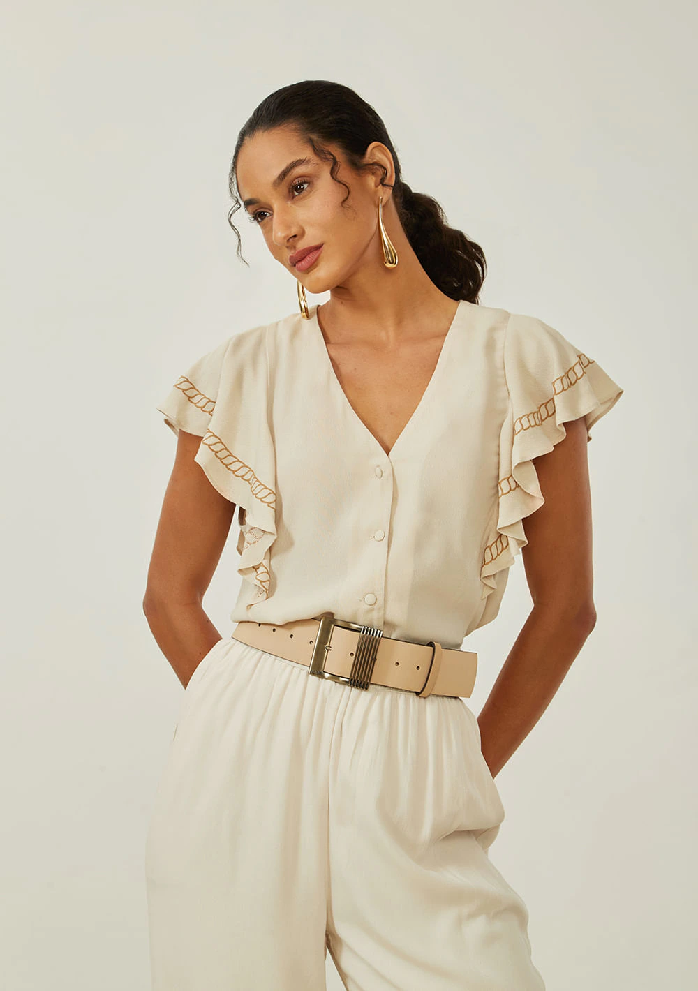 Blusa Maria.Valentina Solta Decote V Manga Curta Padrão Bege