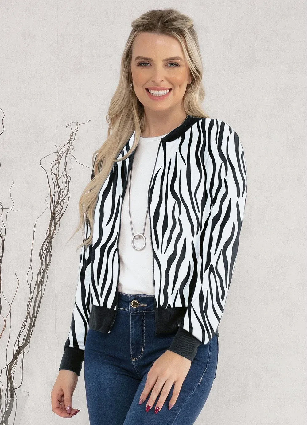 Moda Pop - Jaqueta Bomber Zebra Preta com Zíper