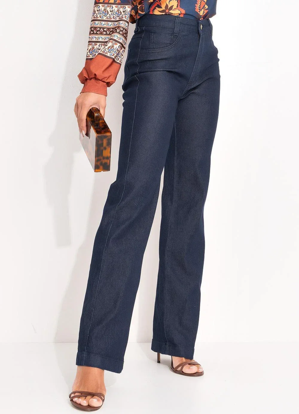 Quintess - Calça Pantalona com Bolsos Jeans Escuro