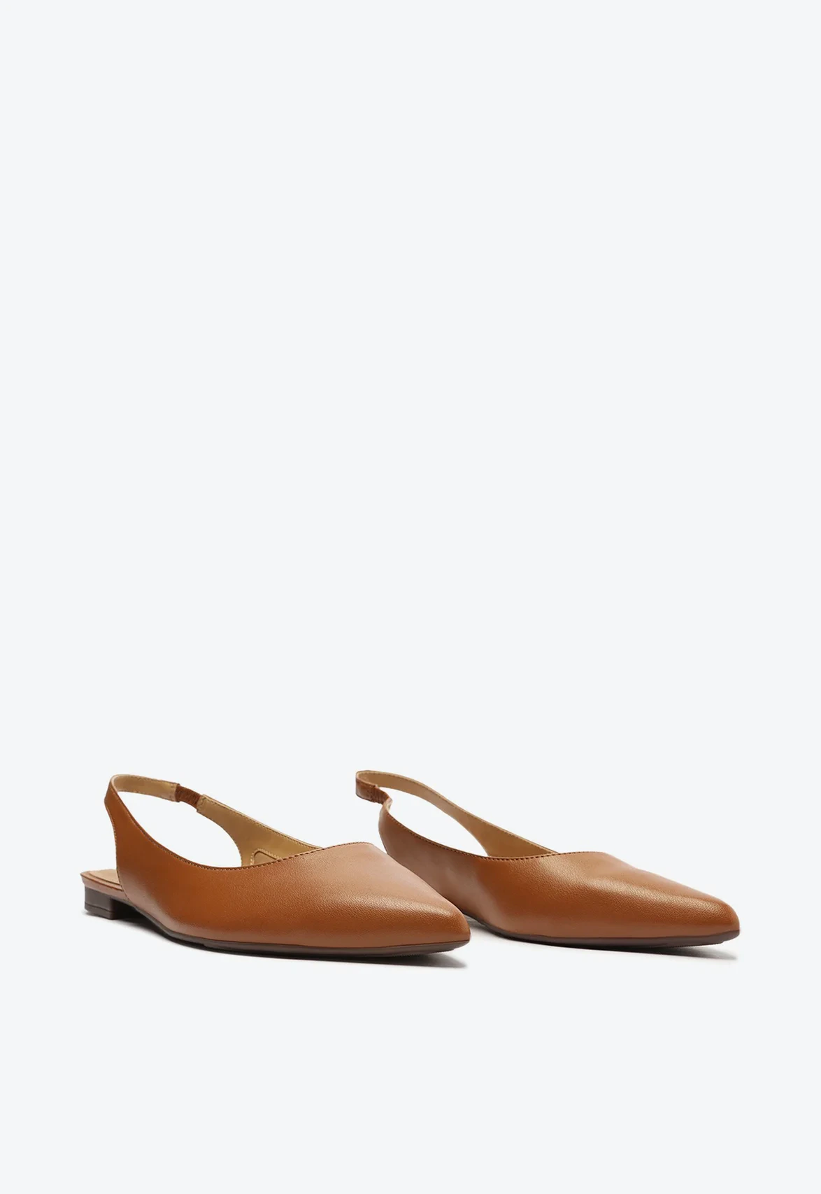 Sapatilha Slingback Bico Fino Marrom Caramelo