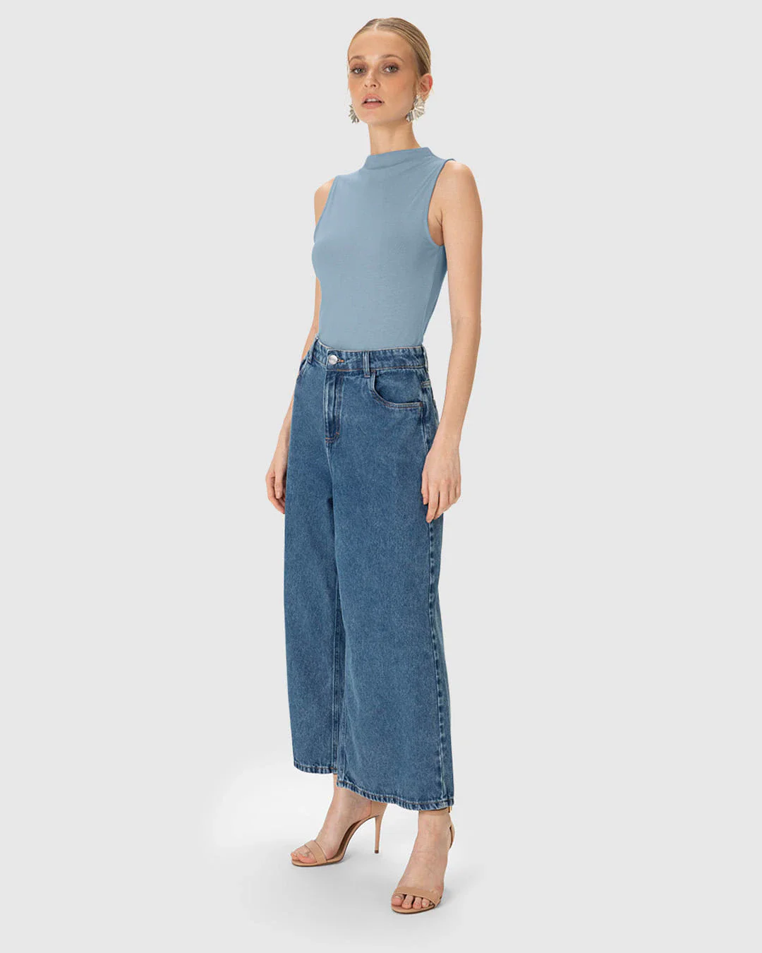 Regata Justa Feminina Gola Alta Sem Manga Em Malha Viscose Stretch - ENFIM