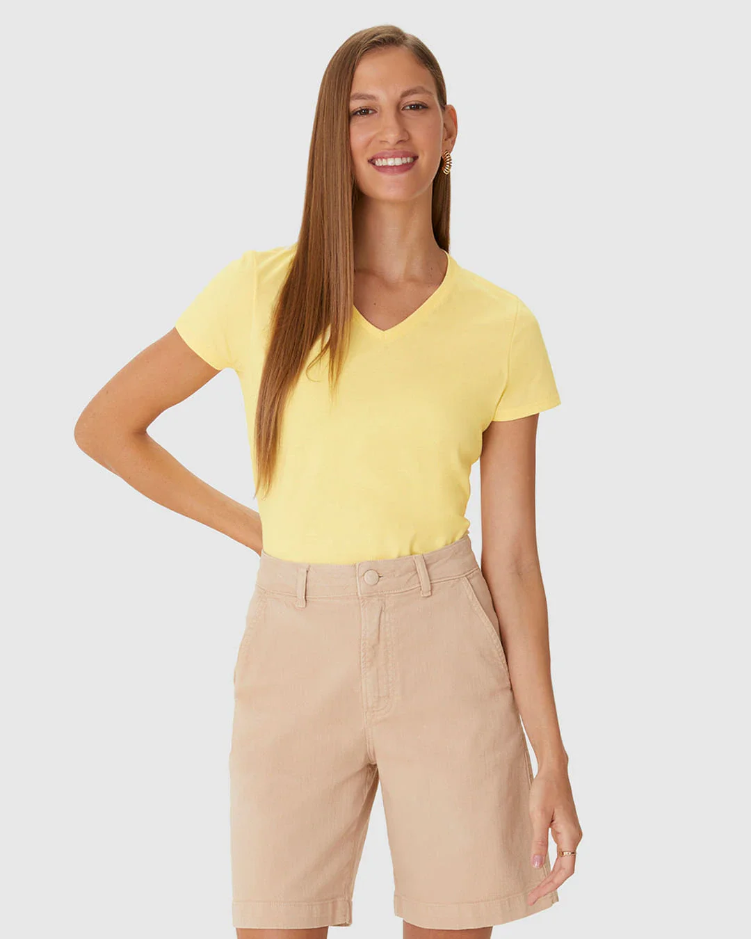Camiseta Básica Feminina Slim Decote V Em Algodão