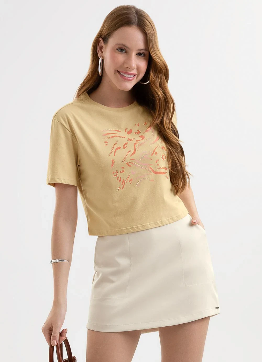 Cativa - Blusa em Algodão com Aplicação Decorativa Bege
