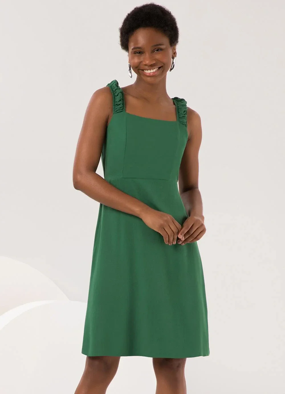 Lunender - Vestido Curto com Alças e Decote Reto Verde