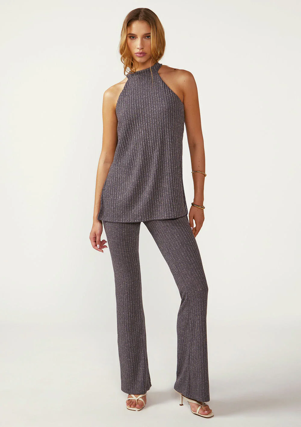 Calça Zinco Flare Alta Cinza