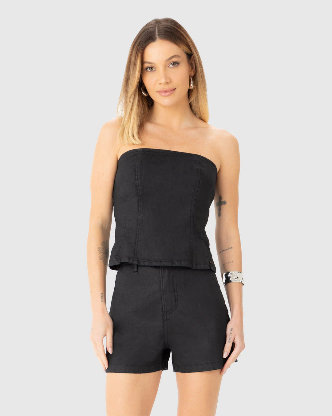 Blusa Feminina Sem Alças Em Jeans Resinado Com Elastano - ENFIM