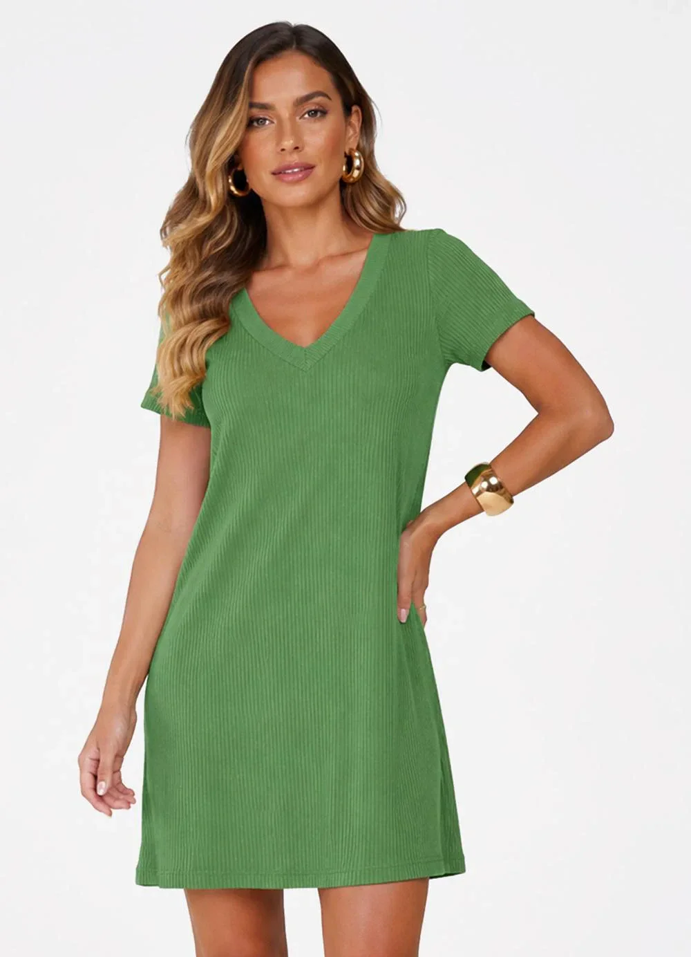 Endless - Vestido Curto Feminino com Decote V Verde