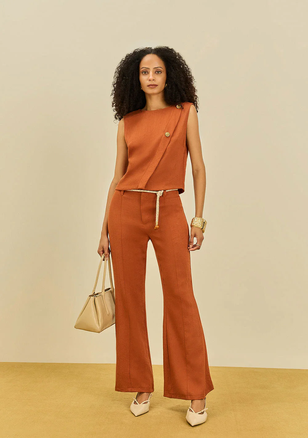 Calça Maria.Valentina Flare Alta Marrom