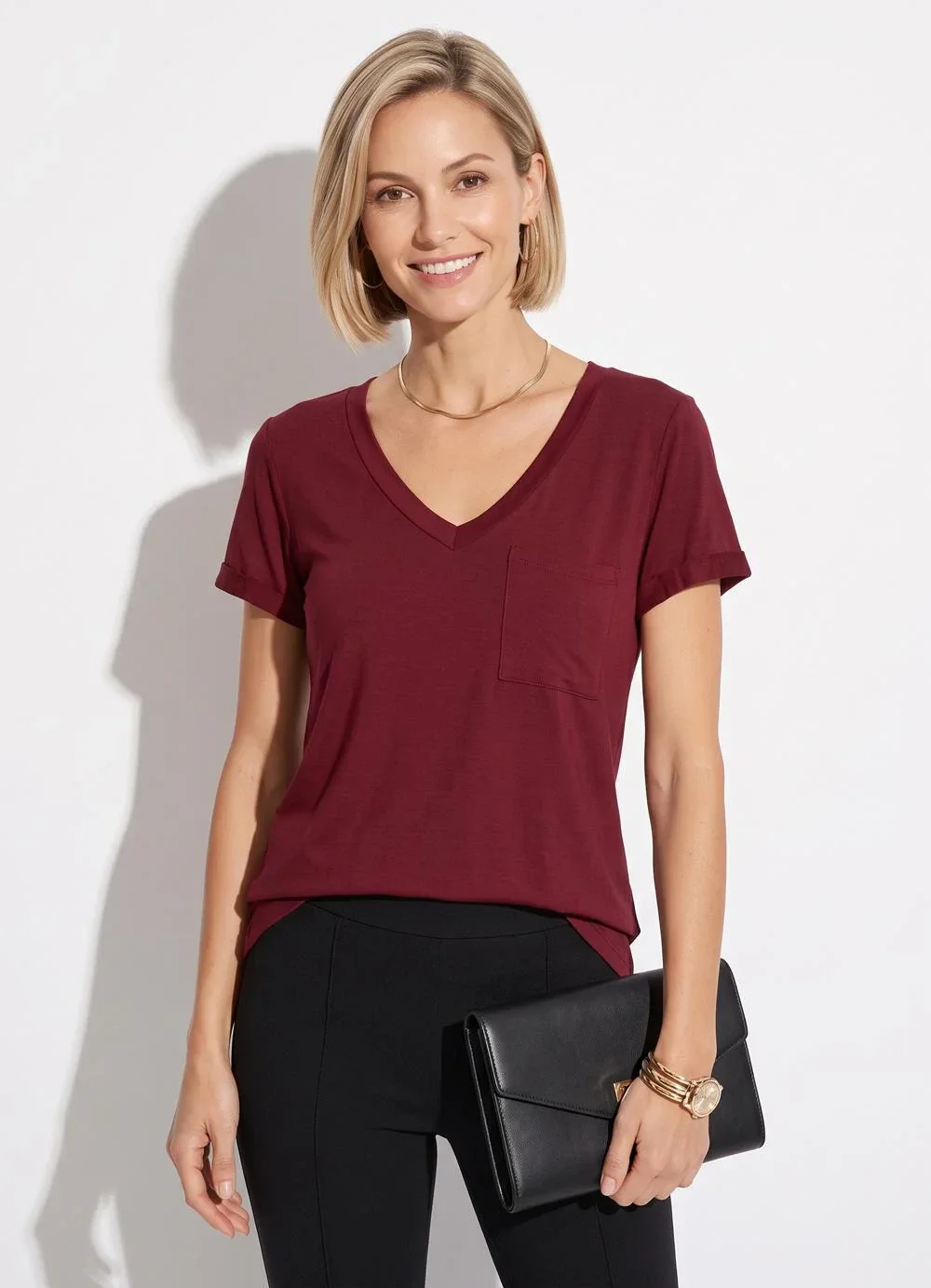 Quintess - Blusa Vermelha com Decote V e Bolso Frontal