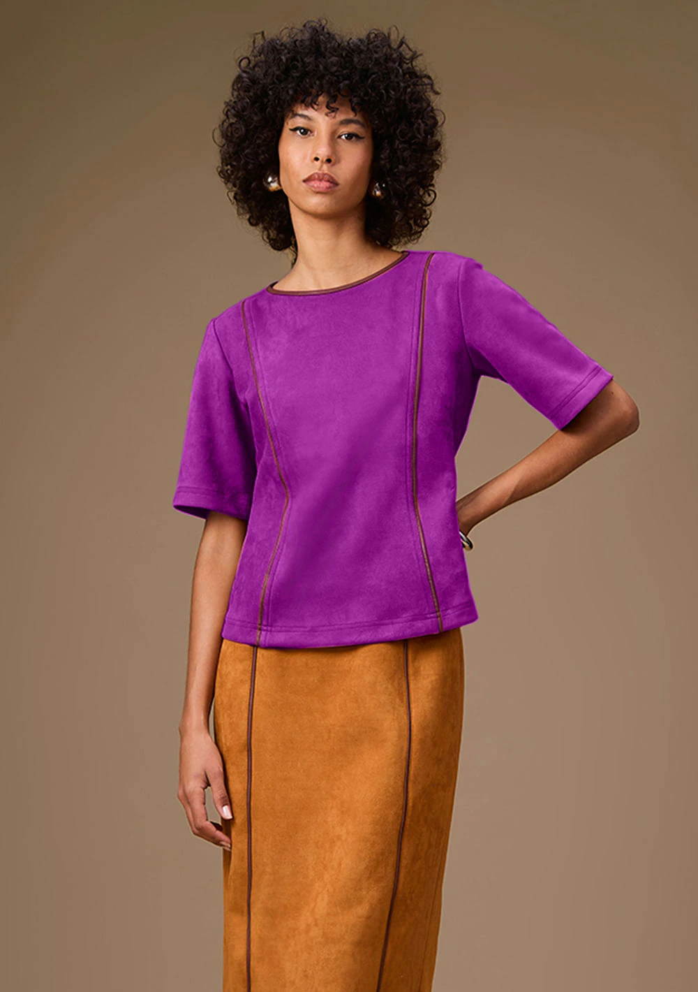Camiseta Maria.Valentina Solta Decote Careca Manga Curta Padrão Roxo