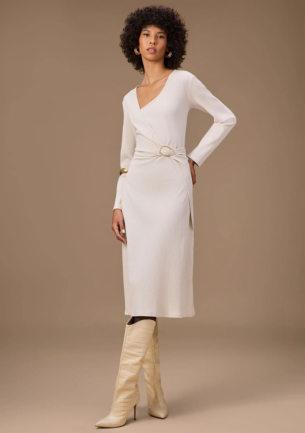 Vestido Maria.Valentina Ajustado Gola Alta Manga Longa Midi Off White