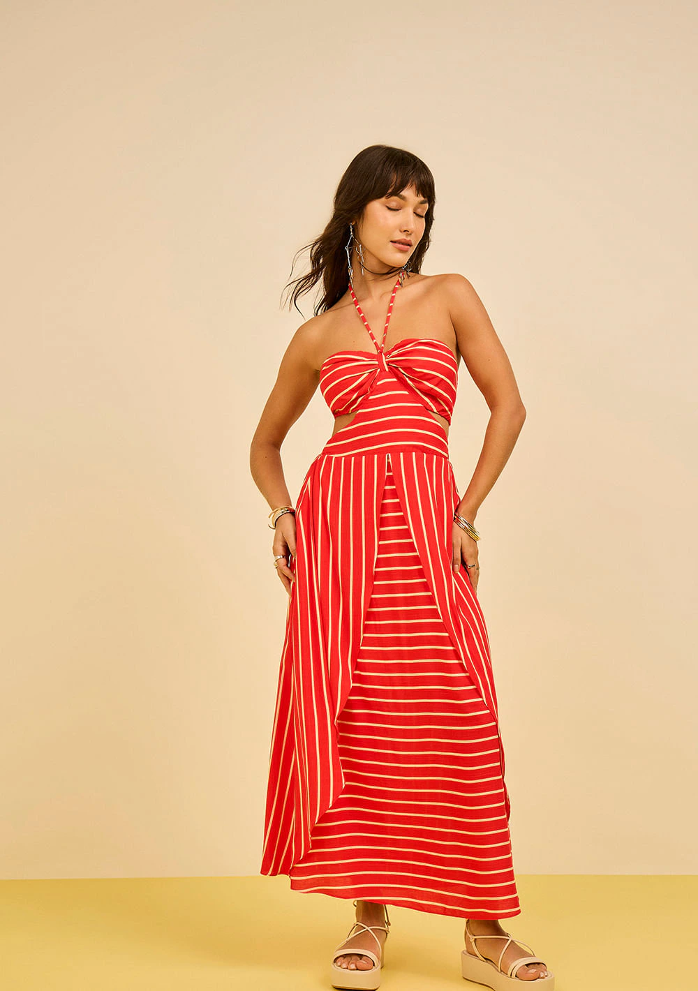 Vestido Zinco Solto Decote V Sem Manga Midi Vermelho/Branco