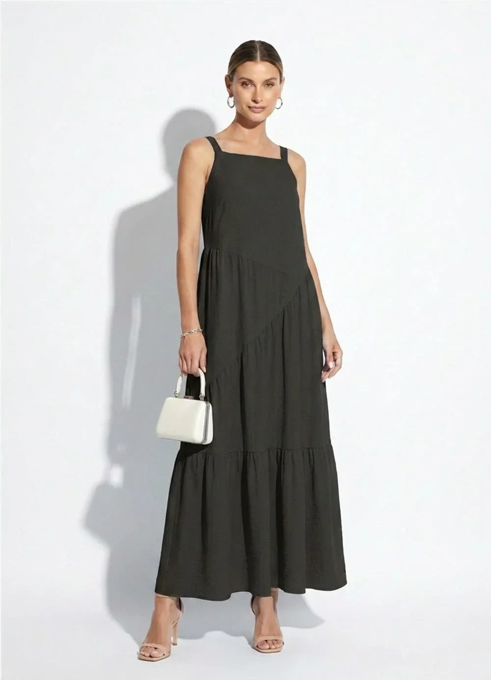 Marialícia - Vestido Feminino Longo com Franzidos Preto