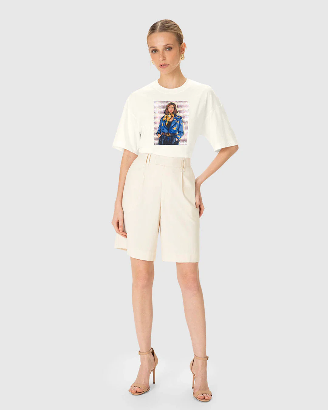 Camiseta Ampla Feminina Manga Curta Ilustração Mulher Em Algodão - ENFIM