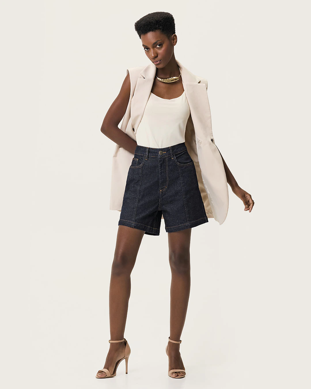 Bermuda Feminina Cintura Alta Recorte Frontal Jeans Com Elastano - ENFIM