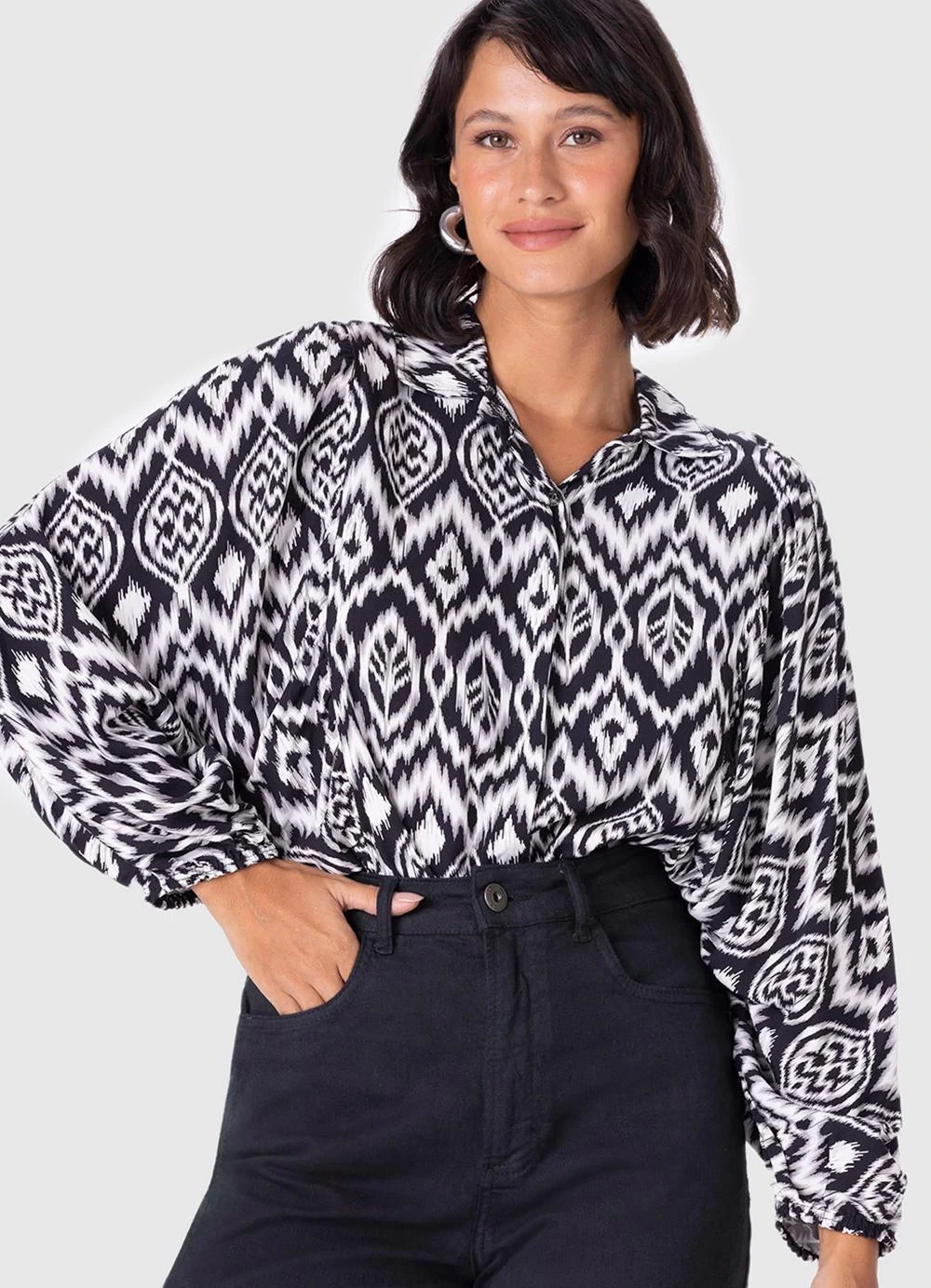 Malwee - Camisa Feminina Paisley em Viscose Branco