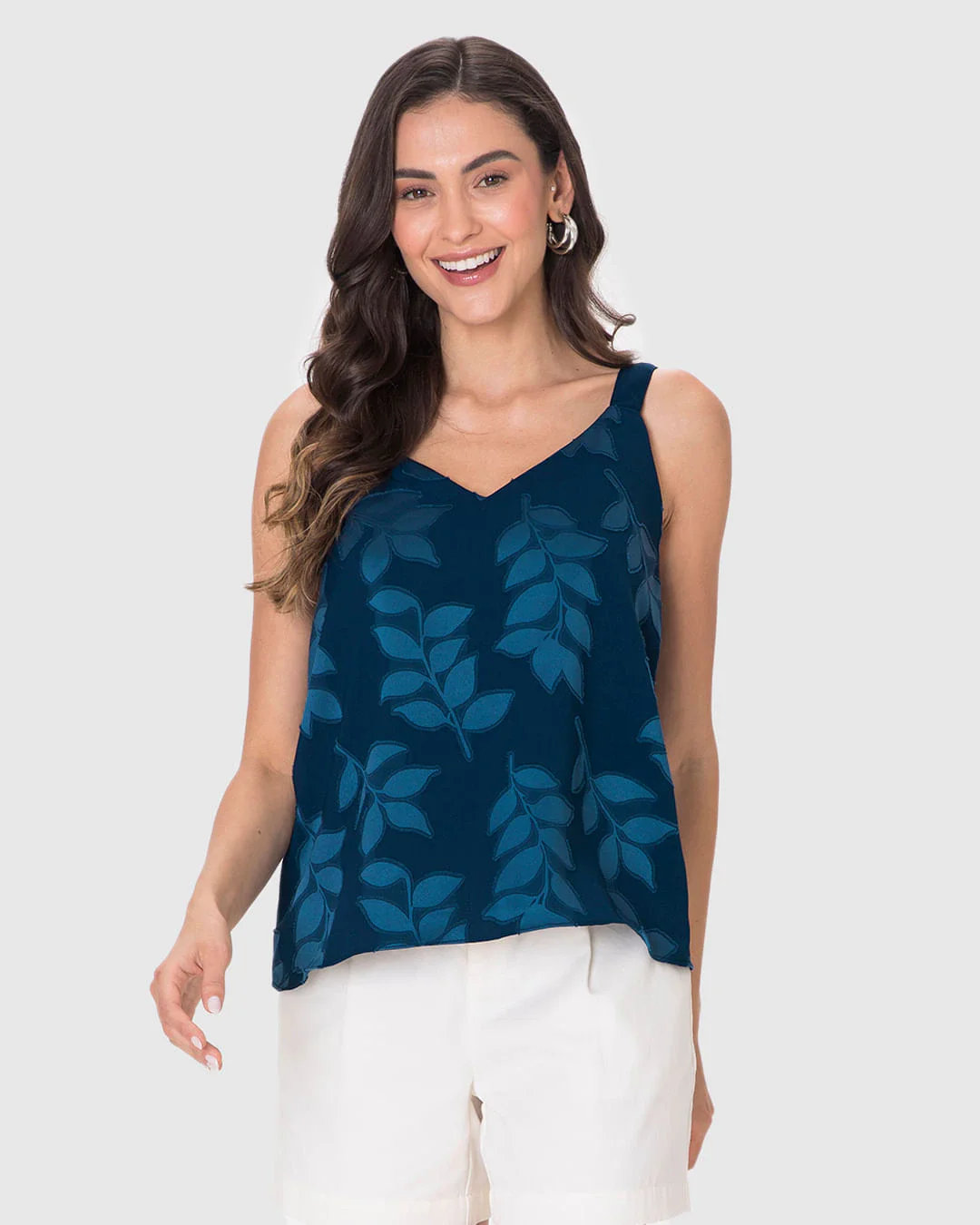 Regata Ampla Feminina Decote V Em Tecido Jacquard