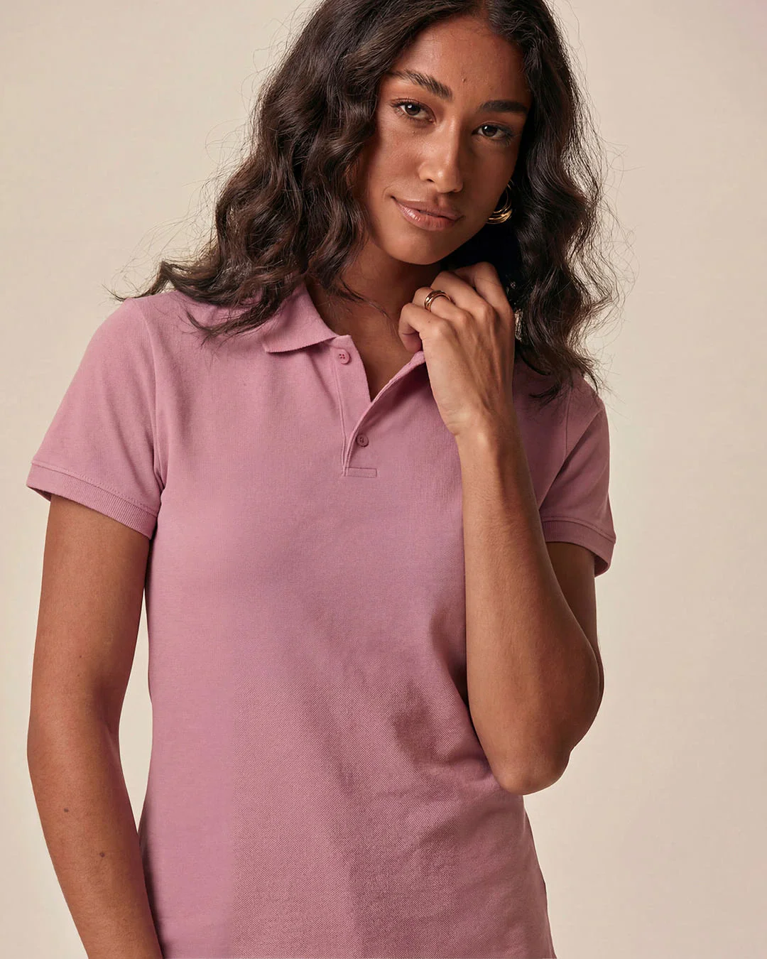 Camisa Polo Básica Feminina Com Peitilho Em Piquet Stretch
