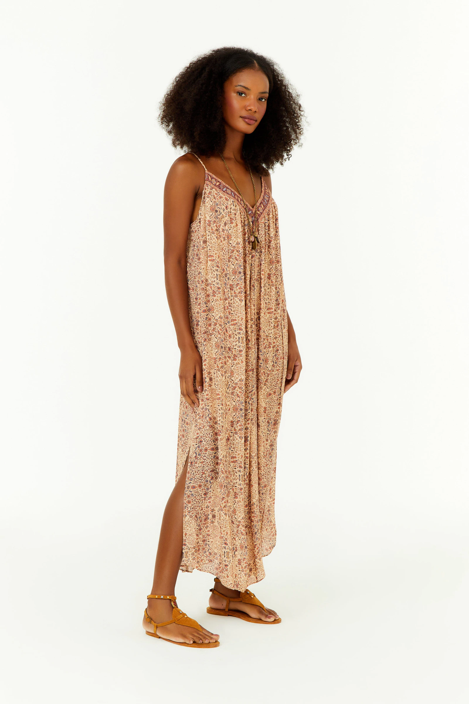 Vestido Midi Ggt Estampa Spell