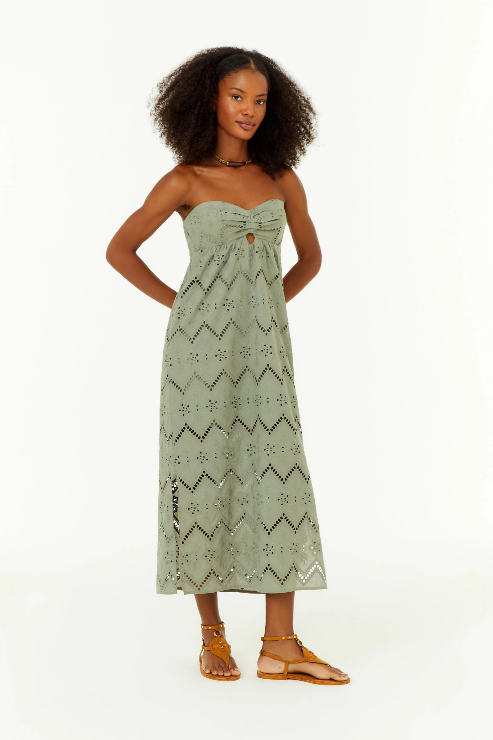 Vestido Sem Alça Bordado Gale