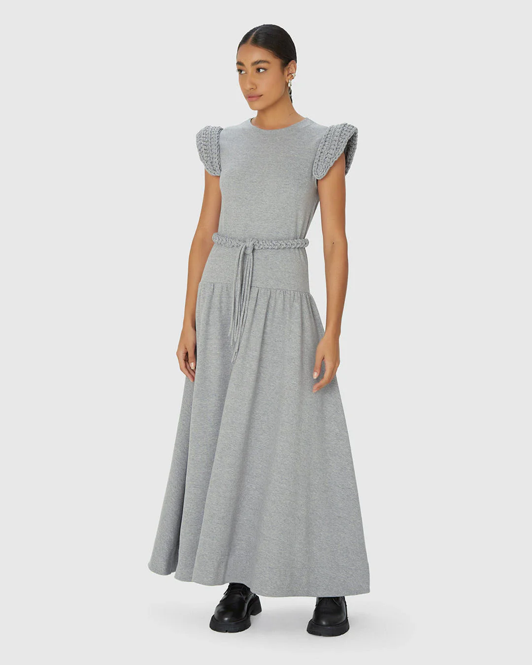 Vestido Midi Feminino Com Cinto De Crochê - Abrace O Futuro
