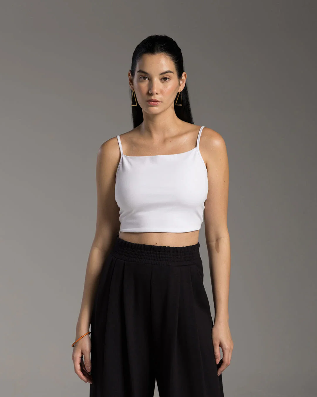 Top Cropped Tech Comfort Anti Odor Decote Reto Feminino - BASICAMENTE