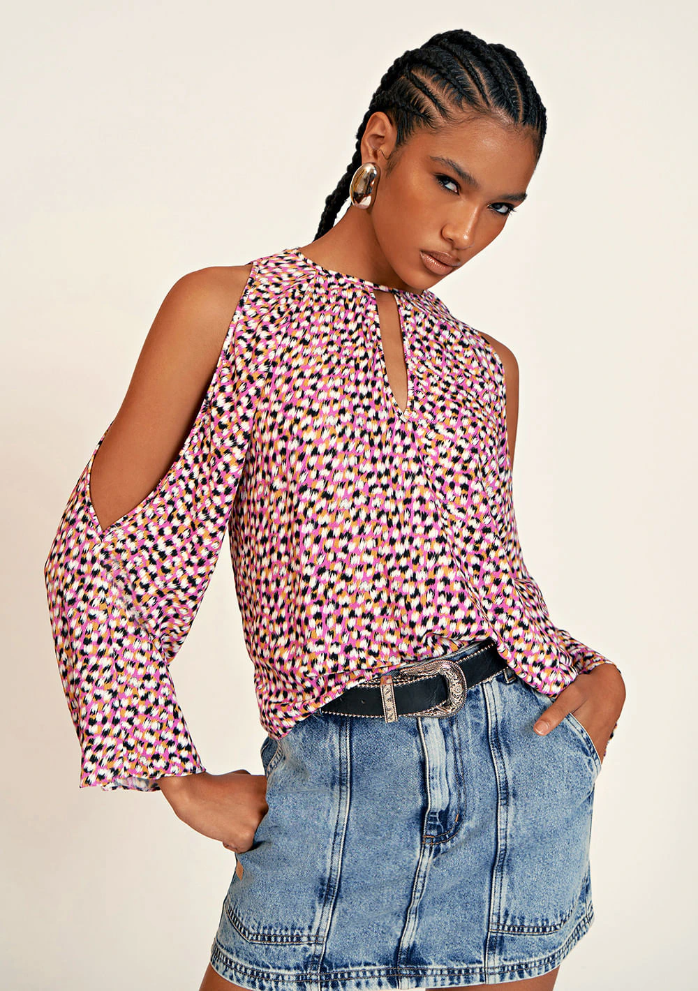 Blusa Zinco Reta Decote Redondo Abertura Manga Com Botão Rosa