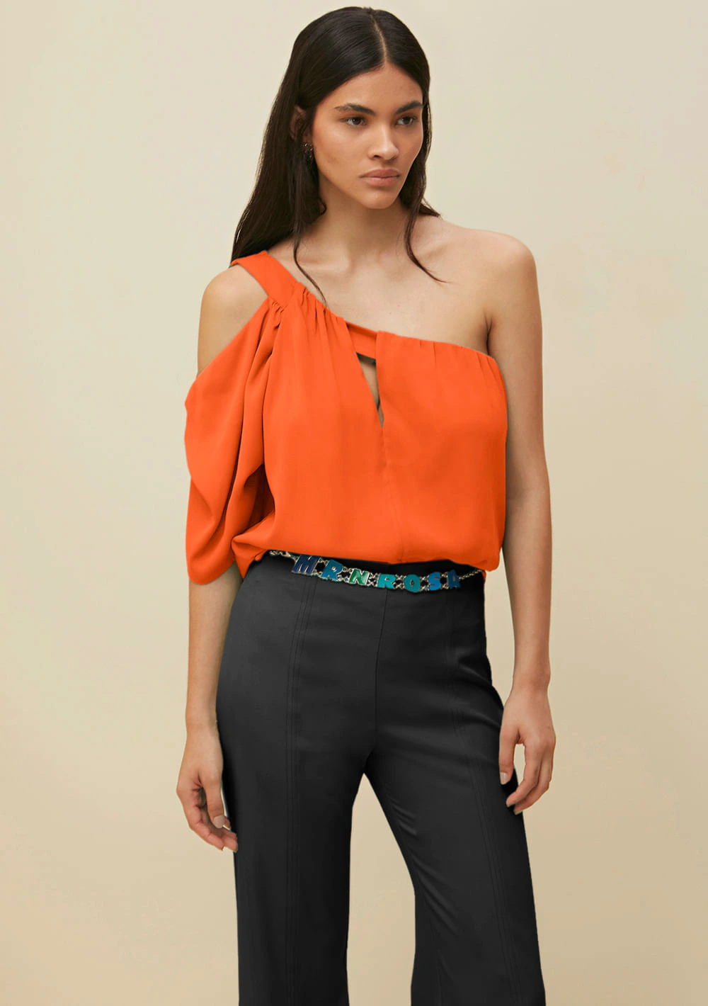 Blusa Morena Rosa Ombro Só Manga Prega Detalhe Decote Laranja