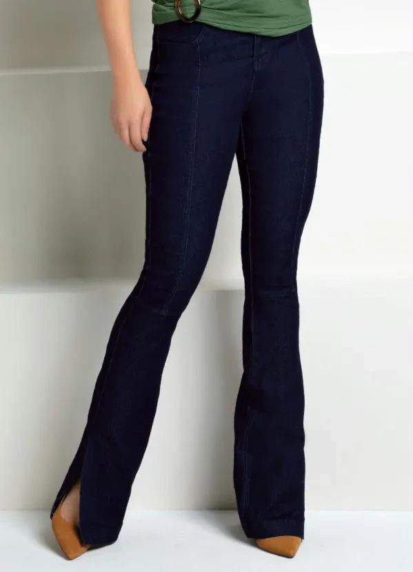 Quintess - Calça Jeans Escuro Flare com Fenda