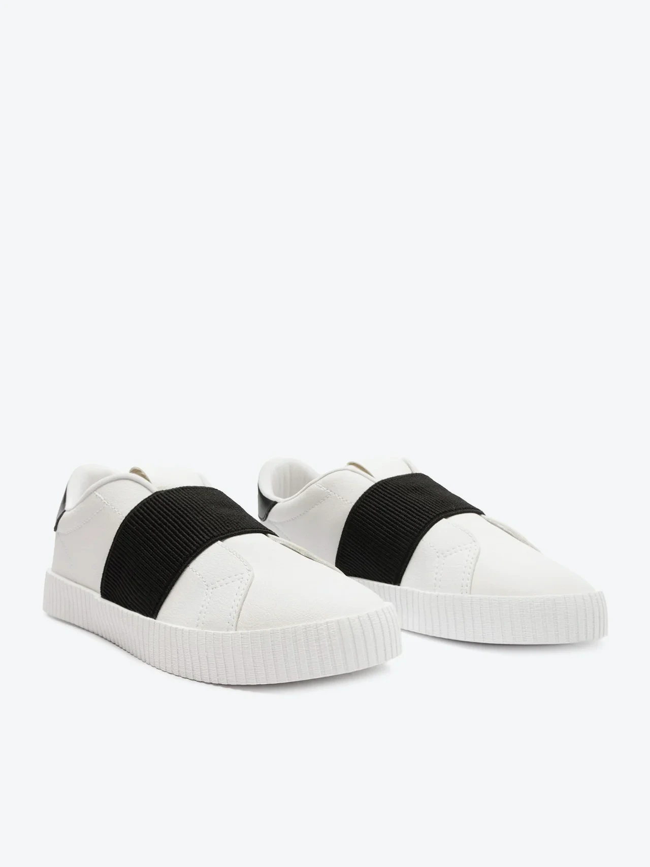 Tênis Slip On Branco Elástico Preto