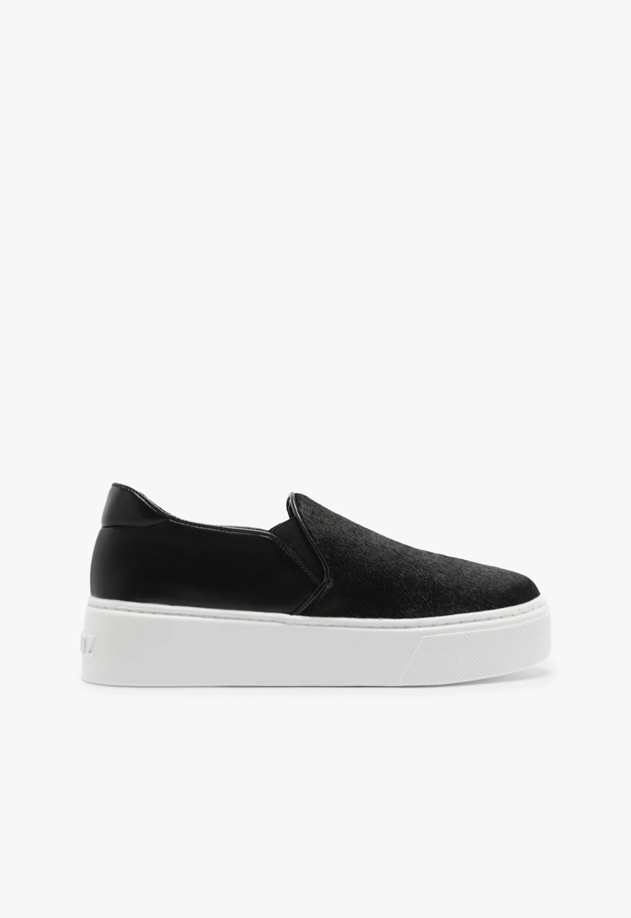 Tênis Sem Cadarço Slip On Couro Preto