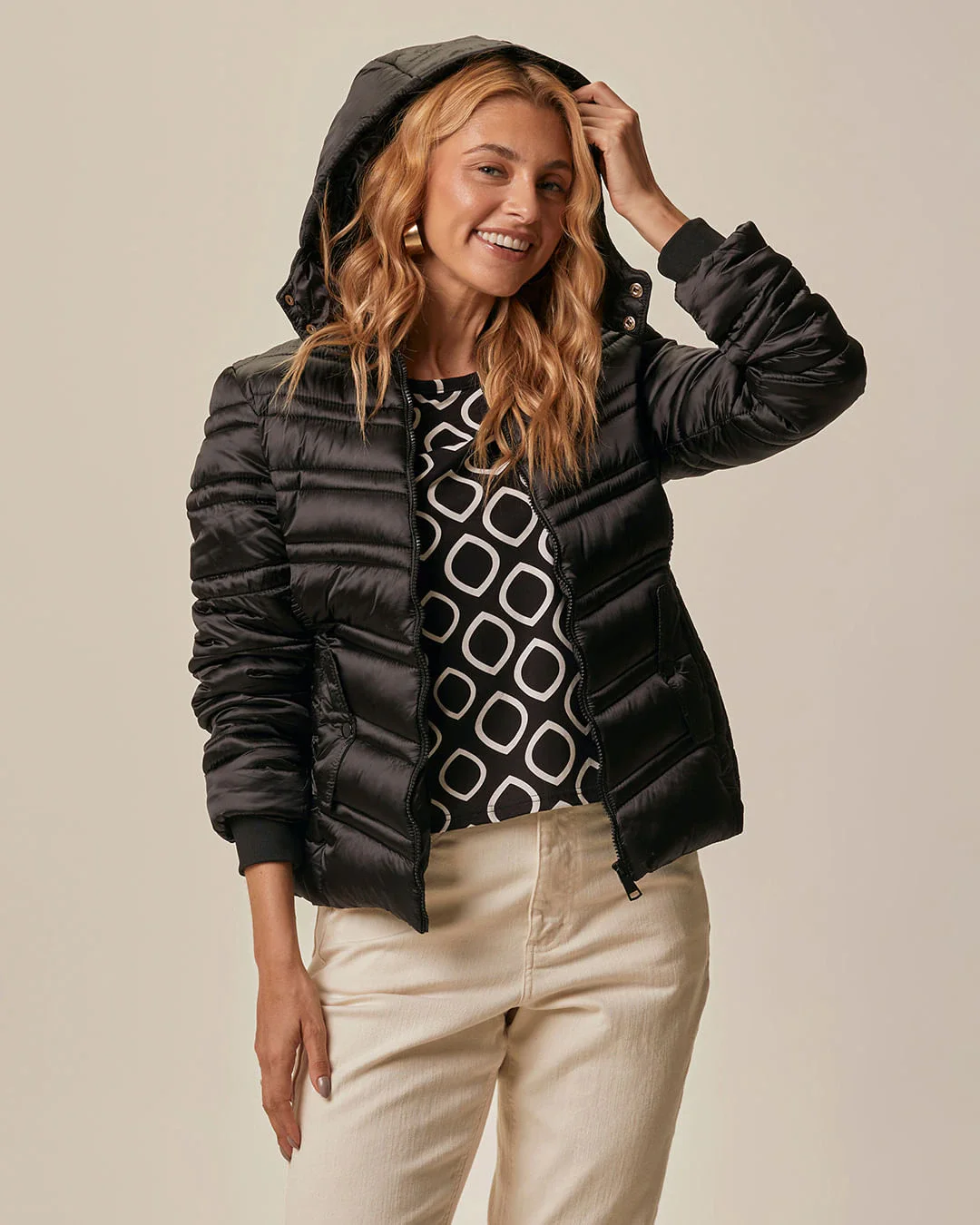 Jaqueta Puffer Feminina Capuz Removível Em Tafetá