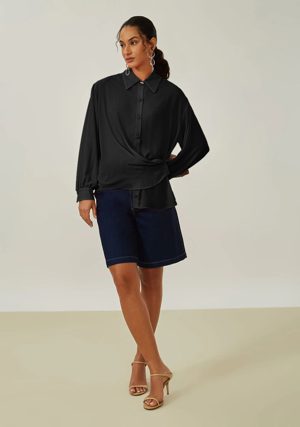 Camisa Maria.Valentina Solta Gola Tradicional Manga Longa Padrão Preto